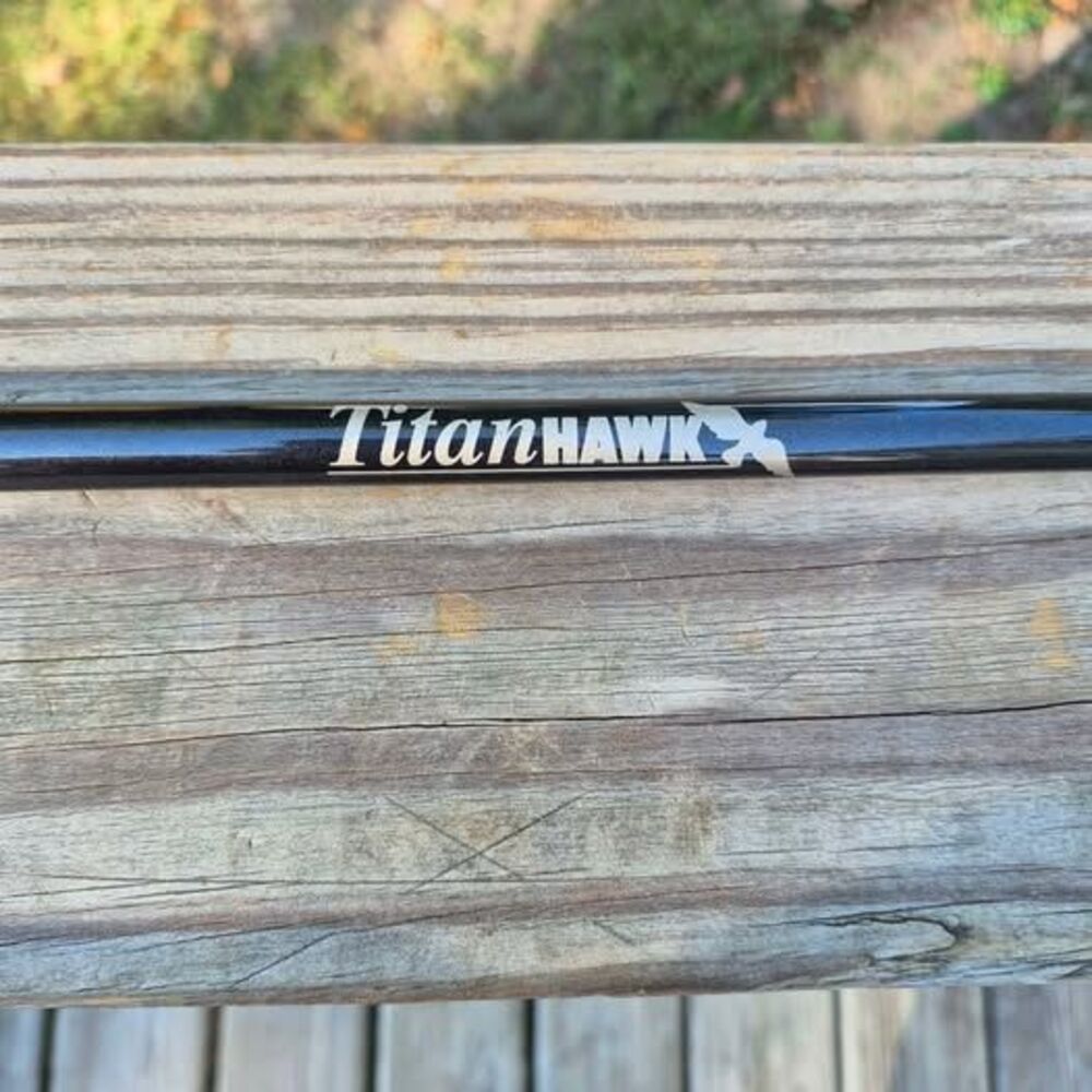 TitanHawk Regular Flex Graphite Shaft - 47" - .335" Tip - New